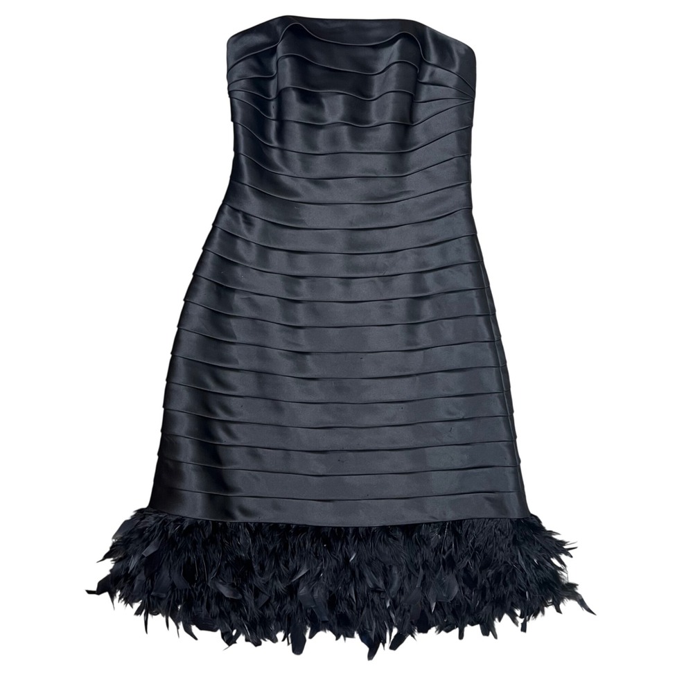 Jump Apparel‎ Black Strapless Feather Hem Tiered Satin Cocktail Dress Size 7/8